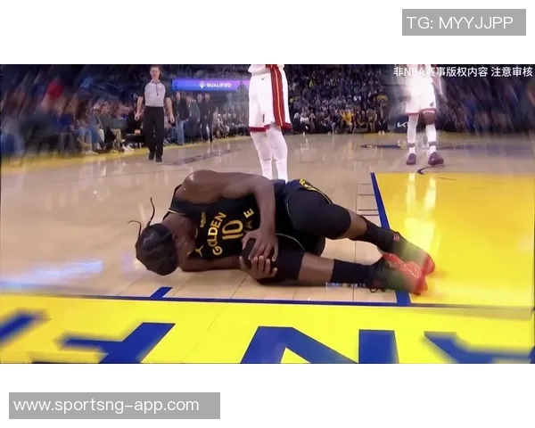 巴特勒下半场意外伤退14分钟仅得2分4篮板2助攻希望无碍 巴特勒下半场意外伤退14分钟仅得2分4篮板2助攻希望无碍